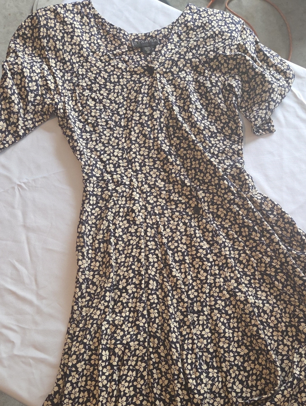 Unbranded Navy Midi Dress with Cream Floral Print